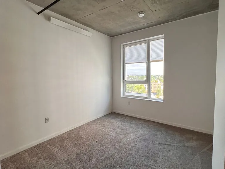 515 NE Holladay St — Photo 26