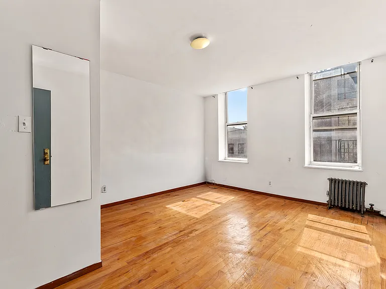 96 Graham Ave #1B — Photo 12