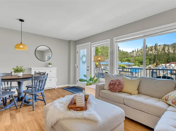 5460 Clements Cres Unit 103, Peachland, BC V0H 1X5