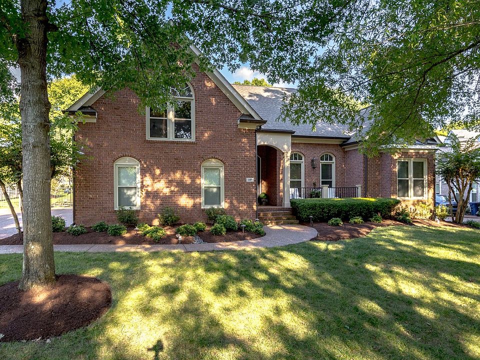 1st image of 449 Tinnan Ave
