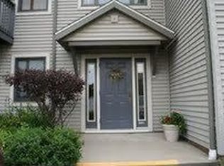 8520 Spencer Ct, North Ridgeville, OH 44039