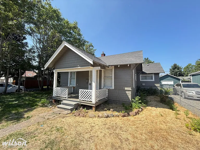 912 S 10th Ave — Photo 13
