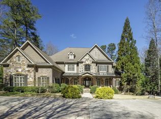 8176 Hewlett Rd, Sandy Springs, GA 30350