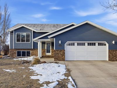 3114 24th Ave S, Fargo, ND, 58103
