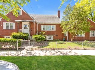 2520 Eastchester Rd, Bronx, NY 10469