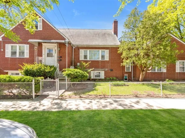 2520 Eastchester Road, Bronx, NY 10469