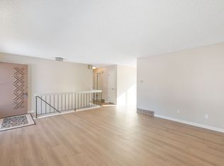 707 Olympic Dr, Waterloo, IA 50701