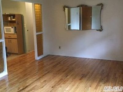 15041 Roosevelt Ave, Flushing, NY, 11354