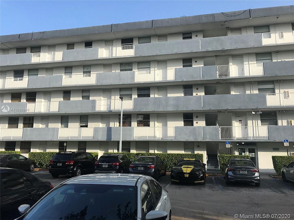 1st image of 1801 S Treasure Dr APT 205