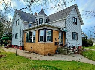 1420 Hawthorne AVENUE, Two Rivers, WI 54241