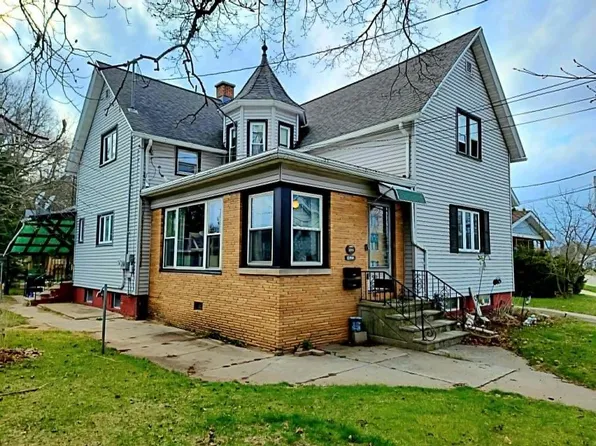 1420 Hawthorne AVENUE, Two Rivers, WI 54241