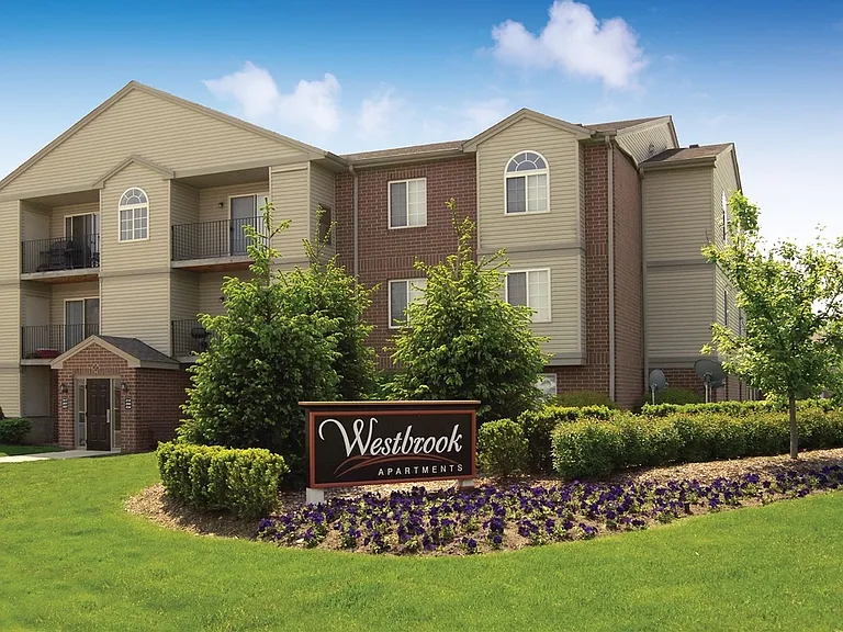 Westbrook Apartments — Photo 1