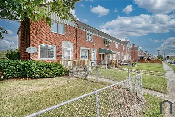 2236 Searles Rd