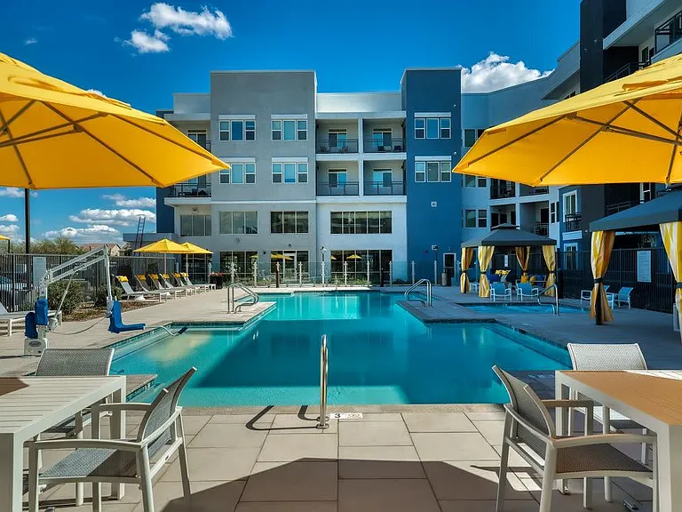 Cuvee Apartments — Photo 30