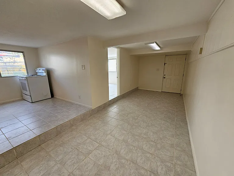 4234 Keaka Dr #4 — Photo 2