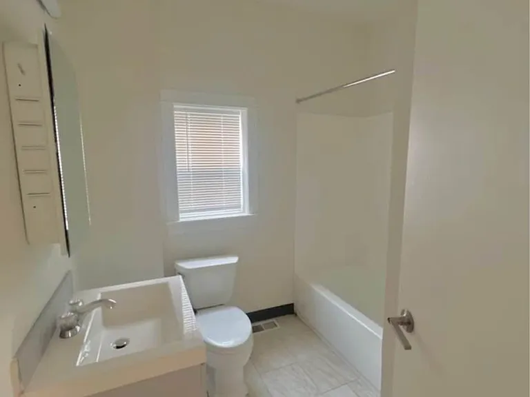4815 W 28th St #1 — Photo 10