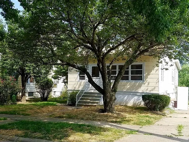 4801 Edgar Ter — Photo 1