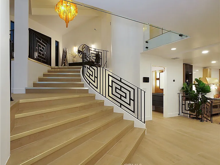 32551 Seacliff Dr — Photo 24