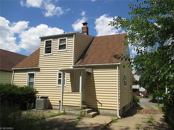 2nd image of 271 E Avondale Ave
