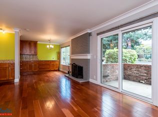 100 E Middlefield Rd APT 4D, Mountain View, CA 94043