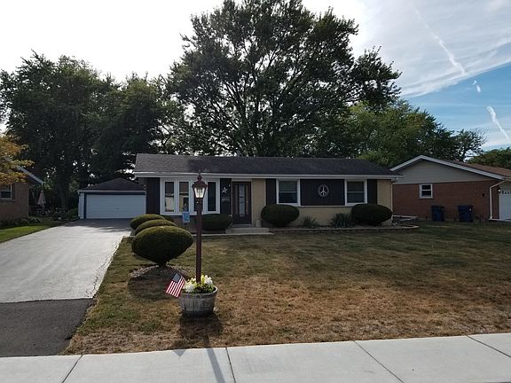3rd image of 12830 E Playfield Dr
