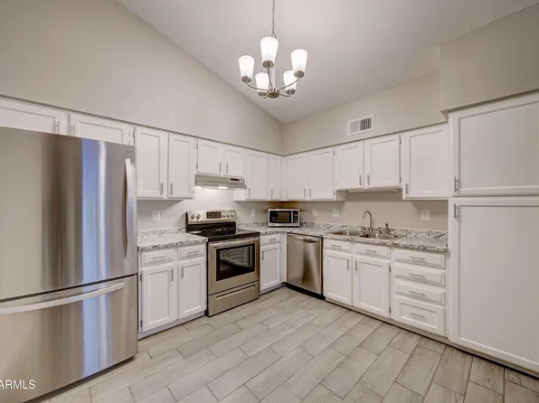 555 N MAY Street #20, Mesa, AZ 85201