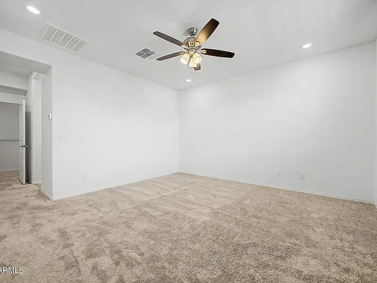 1917 E Hampton Ln #104 — Photo 21