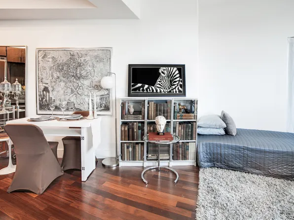 150 Myrtle Avenue 2302 image 3 of 26