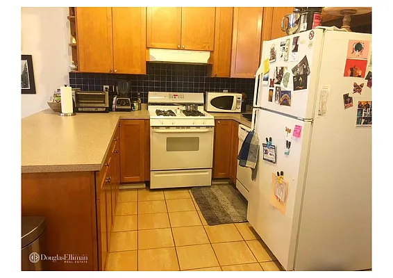 Rented by Douglas Elliman | media 25