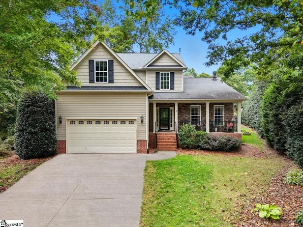 6 Dunwoody Ct, Travelers Rest, SC 29690