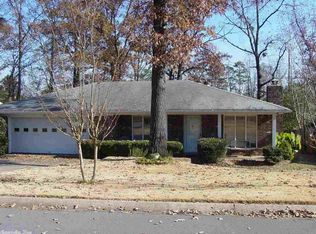 2407 Peach Tree Dr, Little Rock, AR 72211