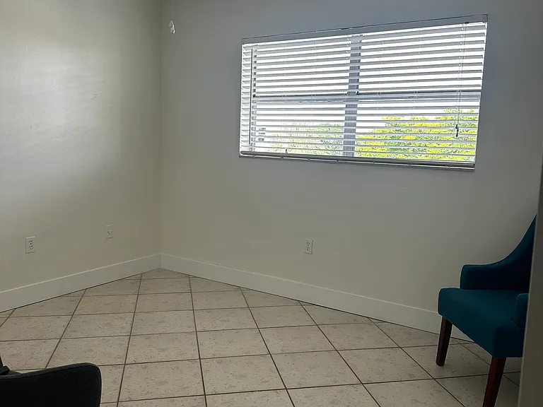 8350 Sunrise Lakes Blvd #310 — Photo 11