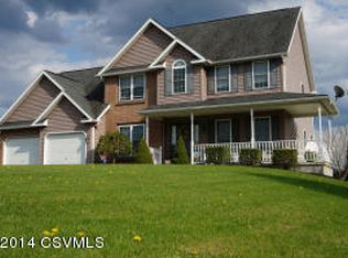 40 Duke Of Gloucester Rd, Bloomsburg, PA 17815