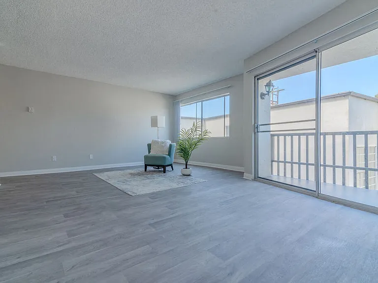 Citra Apartments — Photo 35