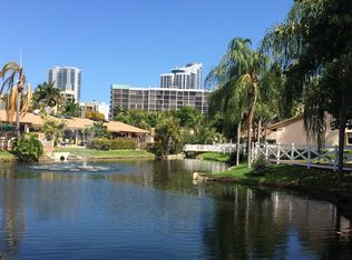 435 Leslie Dr, Hallandale, FL 33009