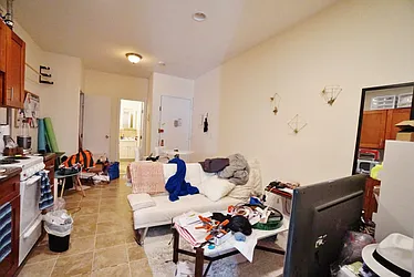 Rented by Best Apartments North Inc