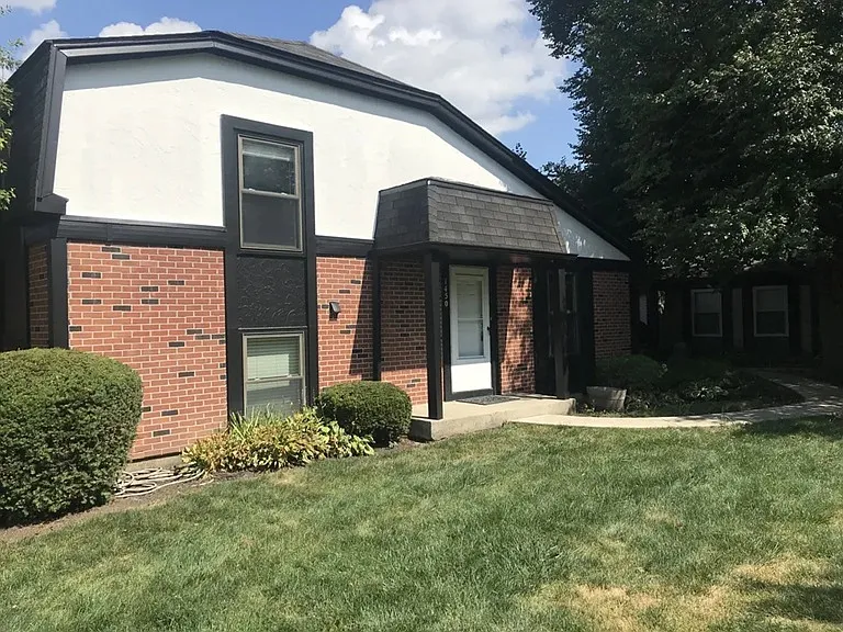 1450 Inverrary Ln #1450 — Photo 7