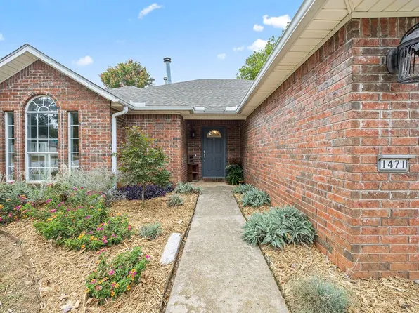 1471 N Genoa Ave, Fayetteville, AR 72704