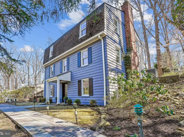 3208 Woodbine St, Chevy Chase, MD 20815