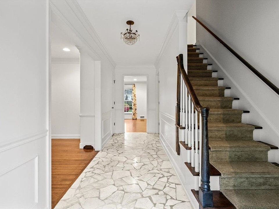 6796 Slash Pine Cv, Memphis, TN 38119 | Zillow