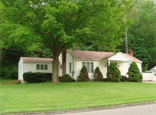 Middle Beaver Rd, Lisbon, OH 44432