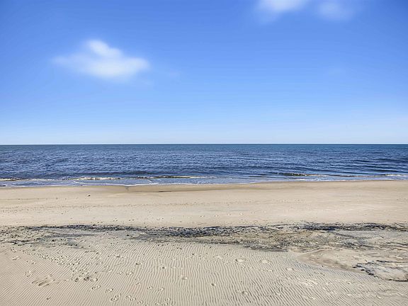 4th image of 3105 Shore Dr