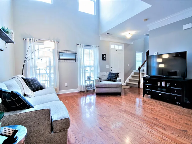 2355 Alteras Dr — Photo 2