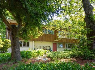 6 Field Rd, Lexington, MA 02421