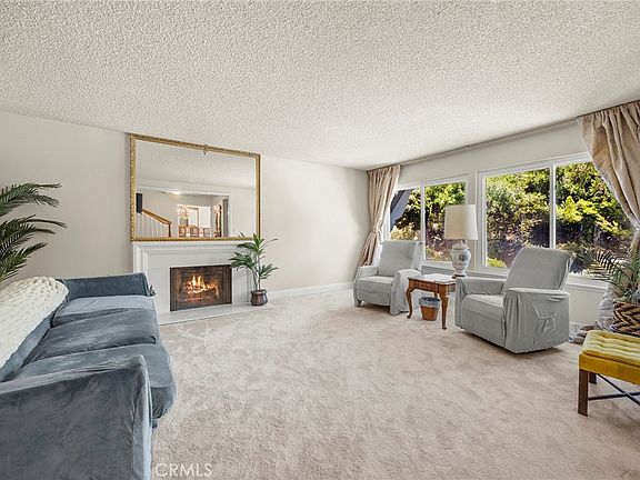 3rd image of 4029 E Country Canyon Rd