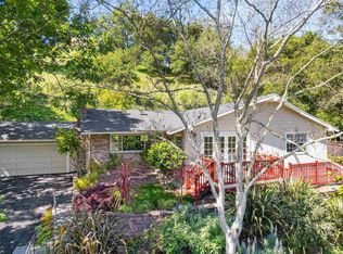 29 Greenwood Ct, Orinda, CA 94563