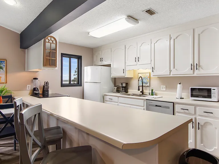 300 Cain Rd #309 — Photo 9