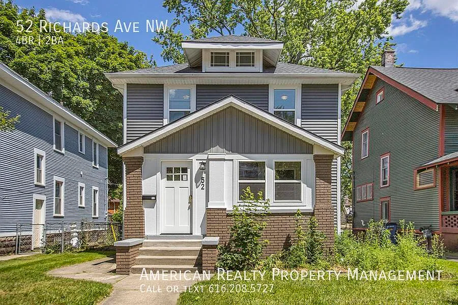52 Richards Ave NW