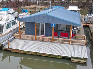 23586 NW Saint Helens Rd UNIT U62, Portland, OR 97231