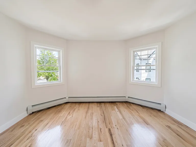 10 Pearl St #2 — Photo 17